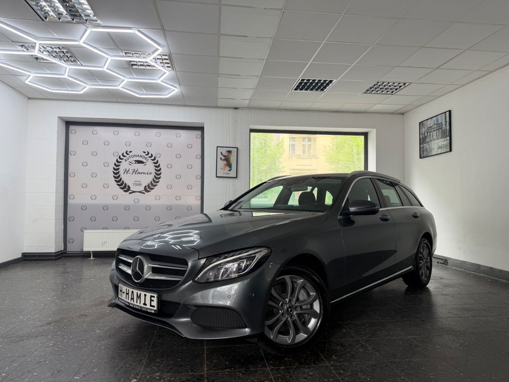 Bild des Angebotes Mercedes-Benz C400 4M AVANTGARDE BURM LEDER MEMO LED SZH SZB