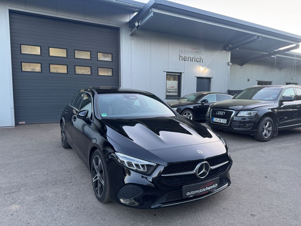 Bild des Angebotes Mercedes-Benz A 180 d Automatik, Pano