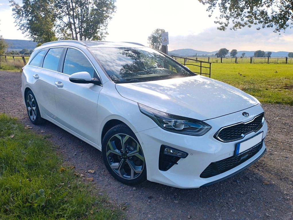 Bild des Angebotes Kia Ceed SW 1.6 CRDi Spirit DCT VOLL / ACC / JBL