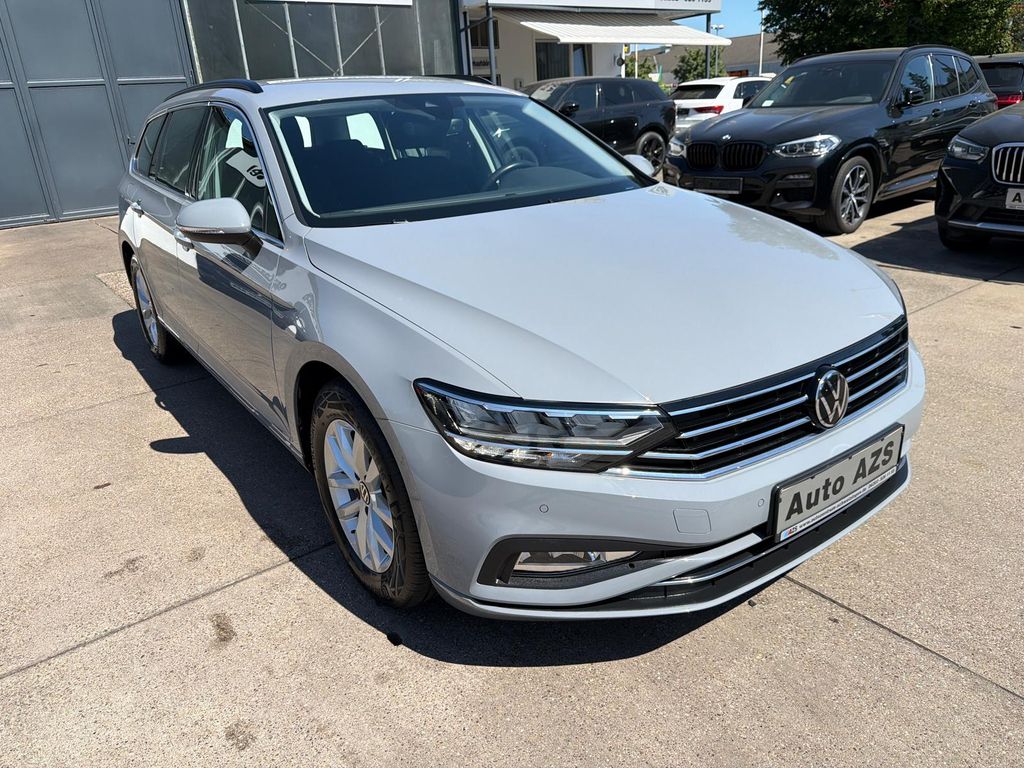 Volkswagen Passat Variant CARPLAY/CAM/ACC/MASSAGE SITZ/NAVI