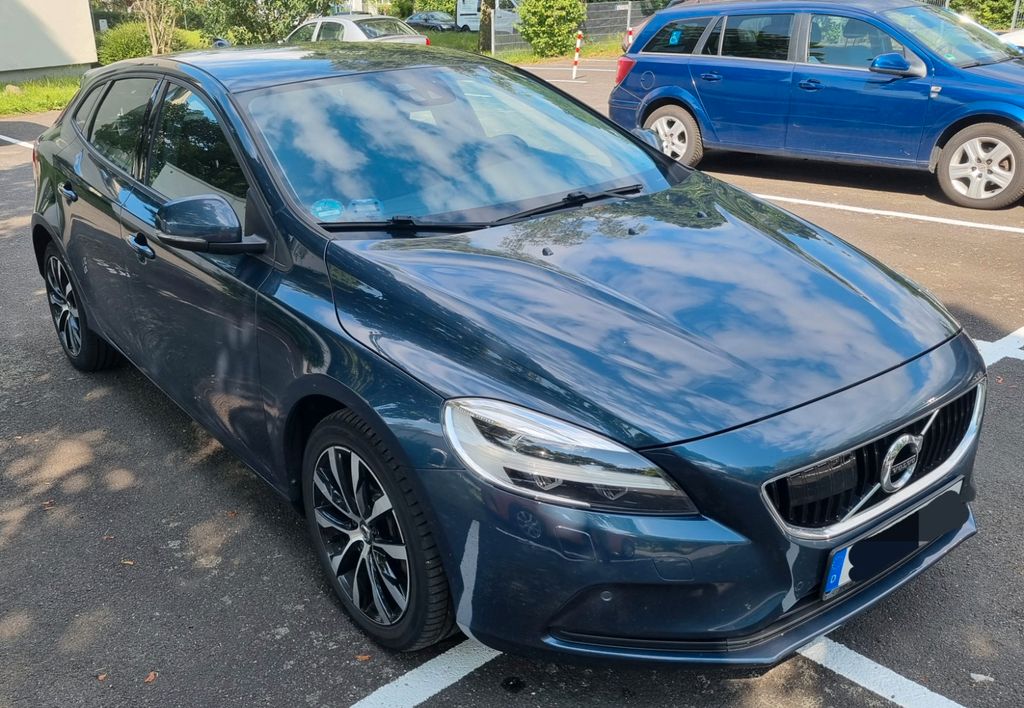 Bild des Angebotes Volvo V40 D3 Automatik/ACC/100tkm