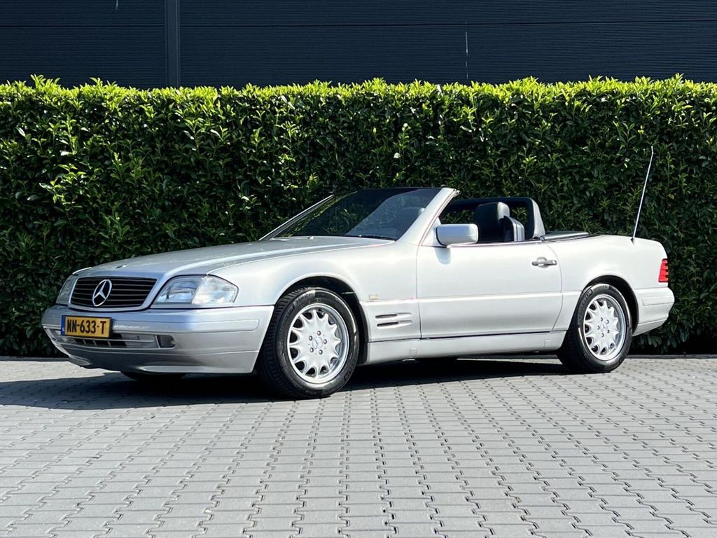 Bild des Angebotes Mercedes-Benz SL-klasse Cabrio 320, LUCHTVERING, LEDER, klima
