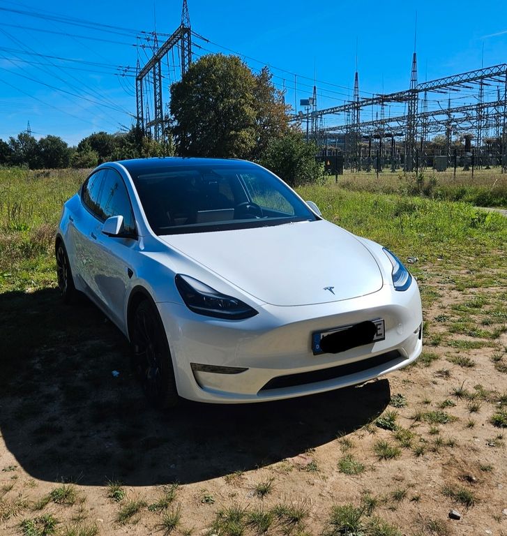 Bild des Angebotes Tesla Model Y Performance Dual Motor AWD Performance