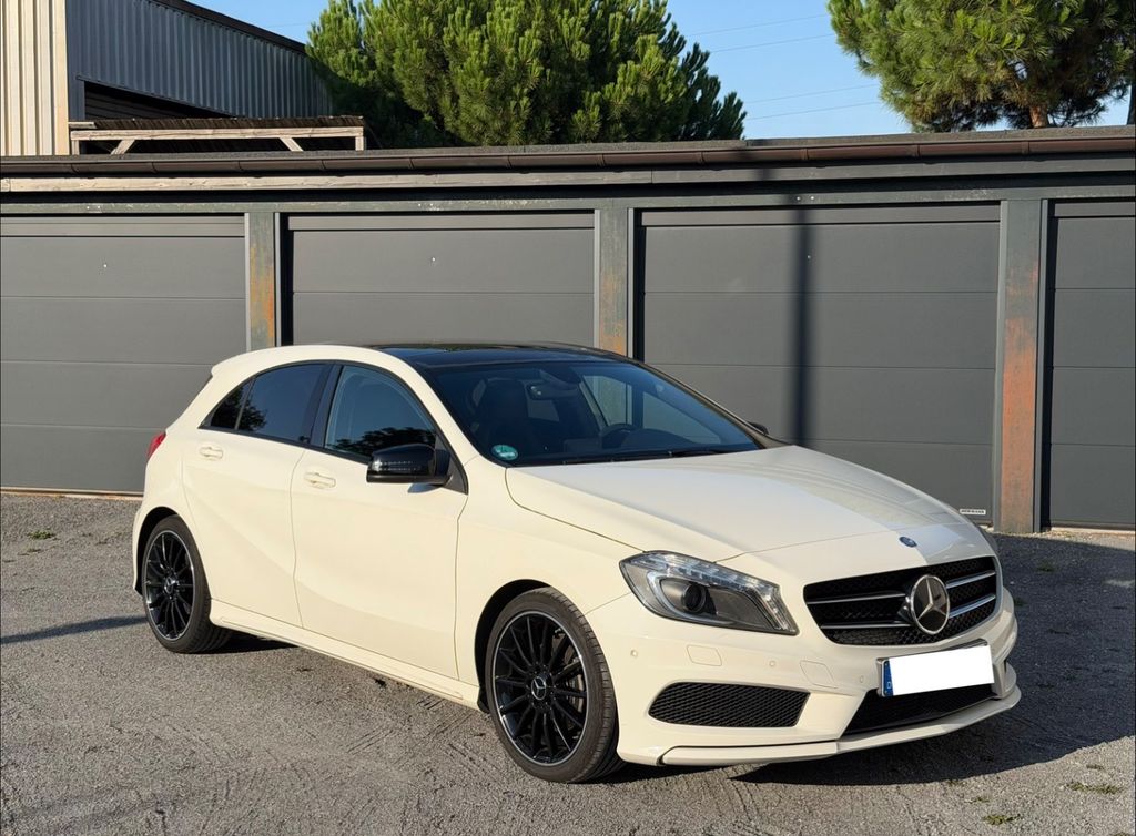 Bild des Angebotes Mercedes-Benz A 200 AMG Line AMG Line