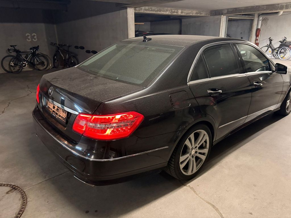Bild des Angebotes Mercedes-Benz E 500 4MATIC AVANTGARDE AVANTGARDE