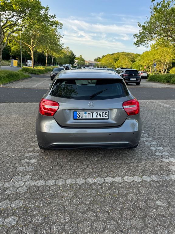 Bild des Angebotes Mercedes-Benz A 180 - TÜV 07/2028