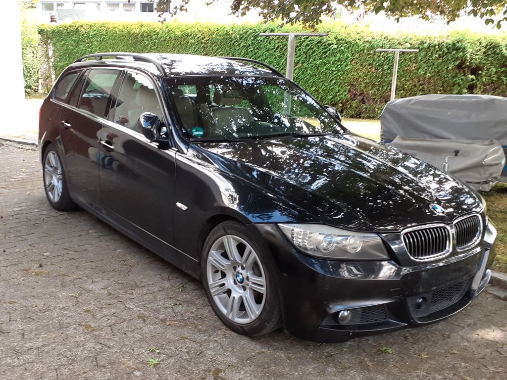 Bild des Angebotes BMW 325i touring -