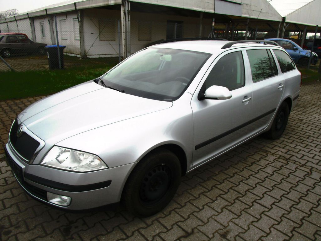 Bild des Angebotes Skoda Octavia Combi 2.0 TDI DPF DSG Team Edition