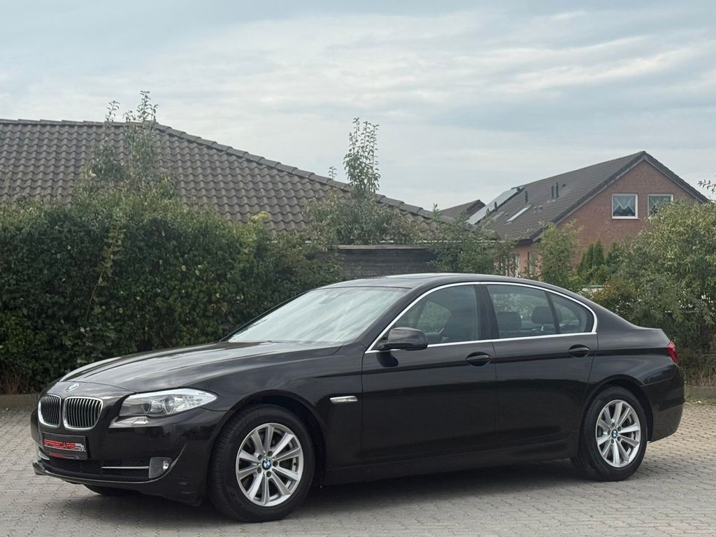 Bild des Angebotes BMW 535d xDrive*1.BESITZ*LEDER*NAVI*XENON*GLASDACH