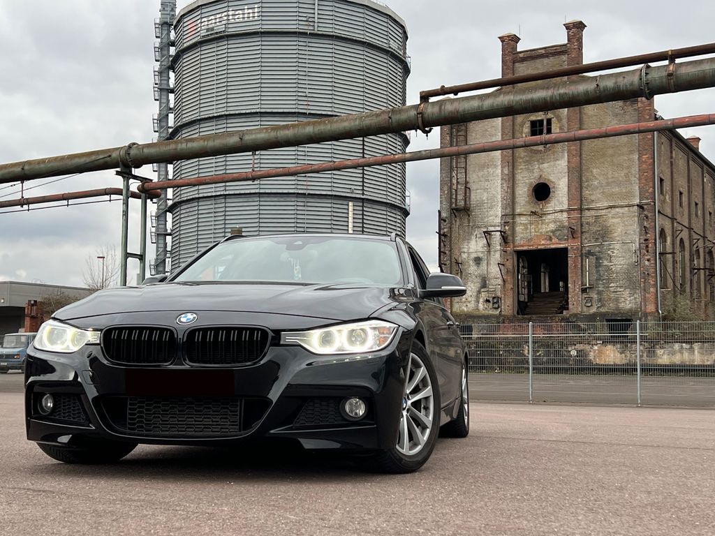 Bild des Angebotes BMW 330d Touring *M-Sport*Pano*HK-Sound*AHK*H&R