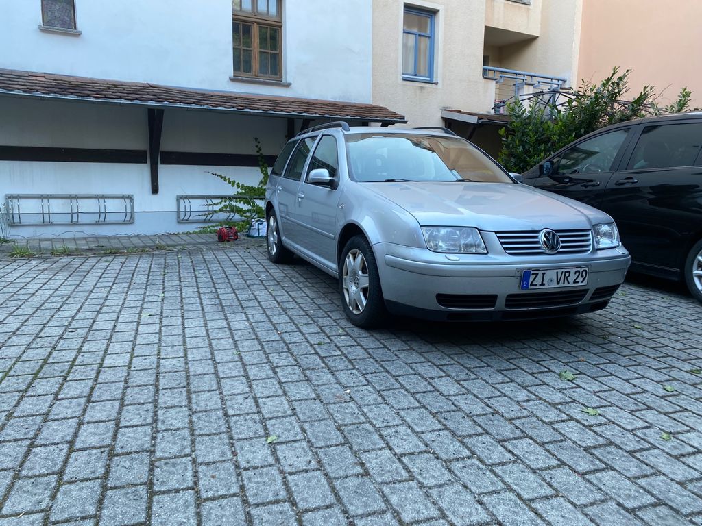 Bild des Angebotes Volkswagen Bora 2.3 4motion Highline Highline