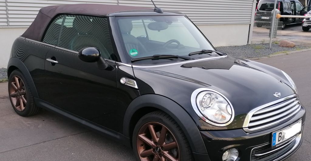 Bild des Angebotes MINI Cooper Cabrio Highgate - braunes Leder