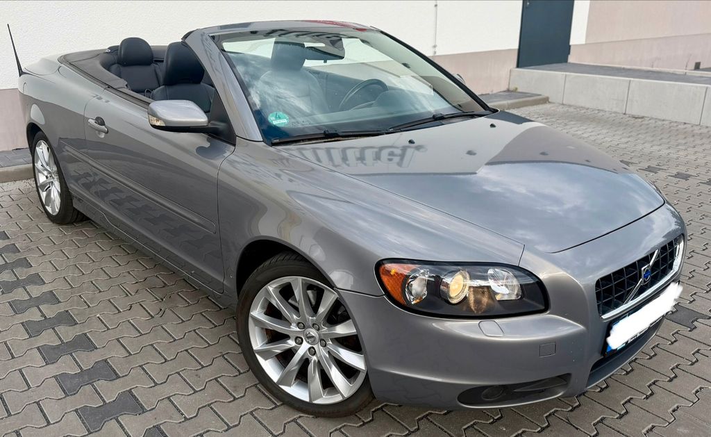 Bild des Angebotes Volvo C70 2.4i Momentum 2.H+Scheckheft+Leder+Klimaa+SZ
