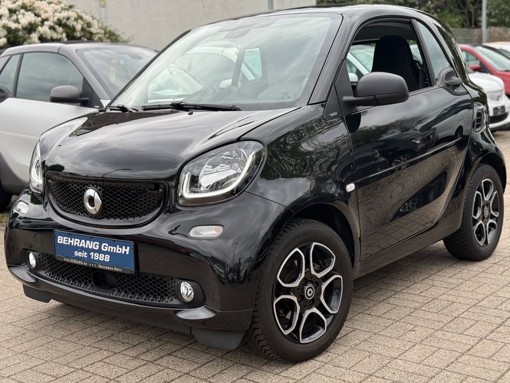 Bild des Angebotes Smart ForTwo*PANORAMA*AMBIENTE*EINPARKHILFE*NAVI*90PS