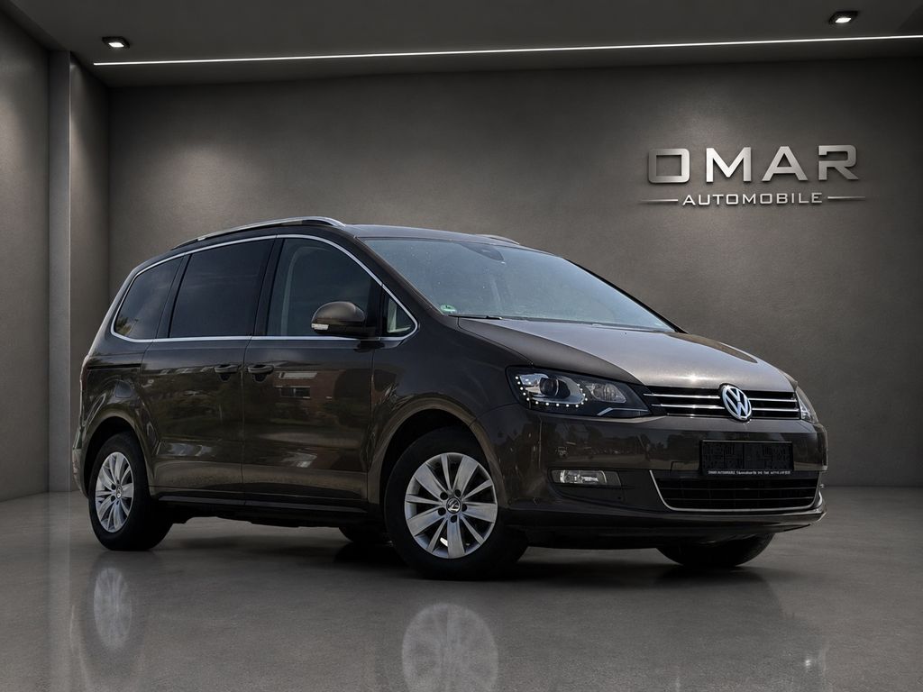 Bild des Angebotes Volkswagen Sharan HIGHLINE/ALU/AUTOMATIK/7SITZE/AHK