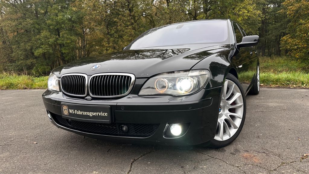 Bild des Angebotes BMW 750 i INDIVIDUAL/Shadow/EDC/Navi/PDC/Kessy