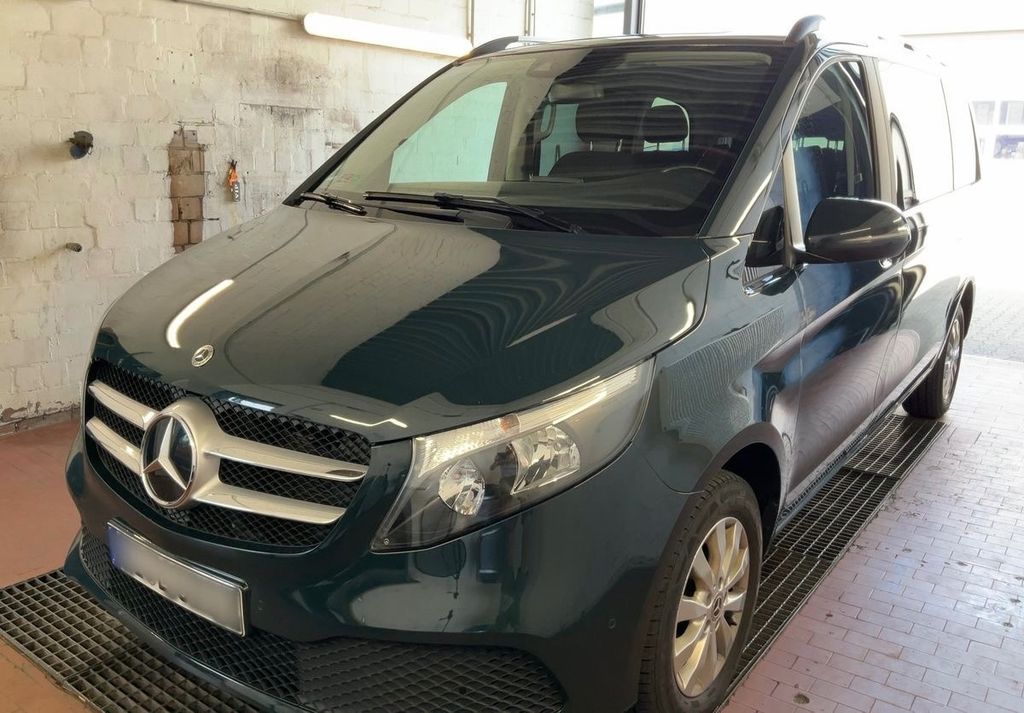 Bild des Angebotes Mercedes-Benz 220 V d AUT 8-Sitze 1. HAND AHK *RATE 350,- €