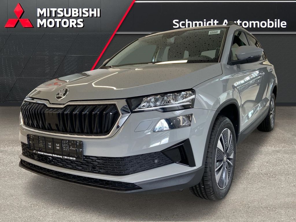 Bild des Angebotes Skoda Karoq 1.5 TSI Selection DSG AHK LED ACC PDC KAM