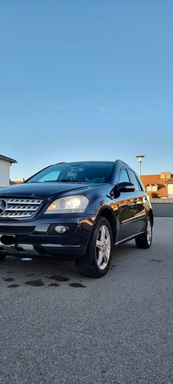 Bild des Angebotes Mercedes-Benz ML 320 CDI 4MATIC -