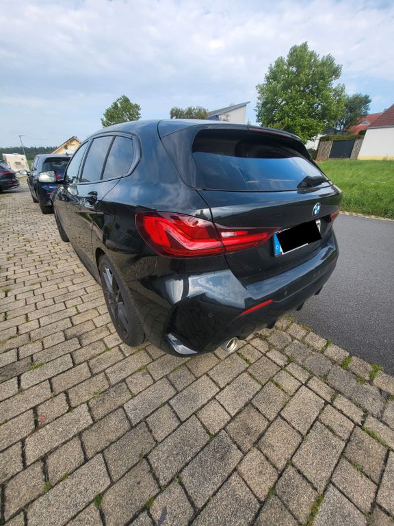 Bild des Angebotes BMW 118i M Sport M Sport