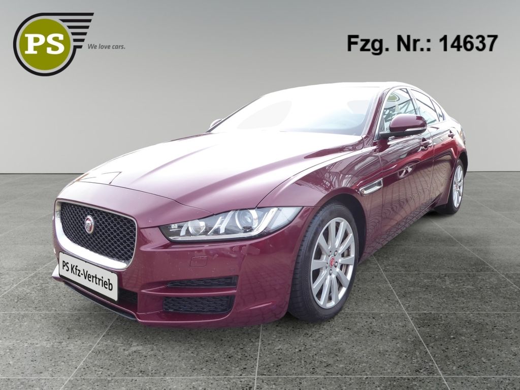 Bild des Angebotes Jaguar XE 2.0 Pure Navi PDC Kamera Klimaautomatik Xenon