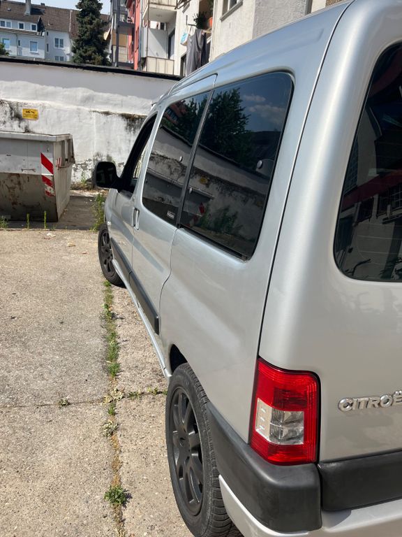 Bild des Angebotes Citroën Berlingo 1.4 Advance Advance