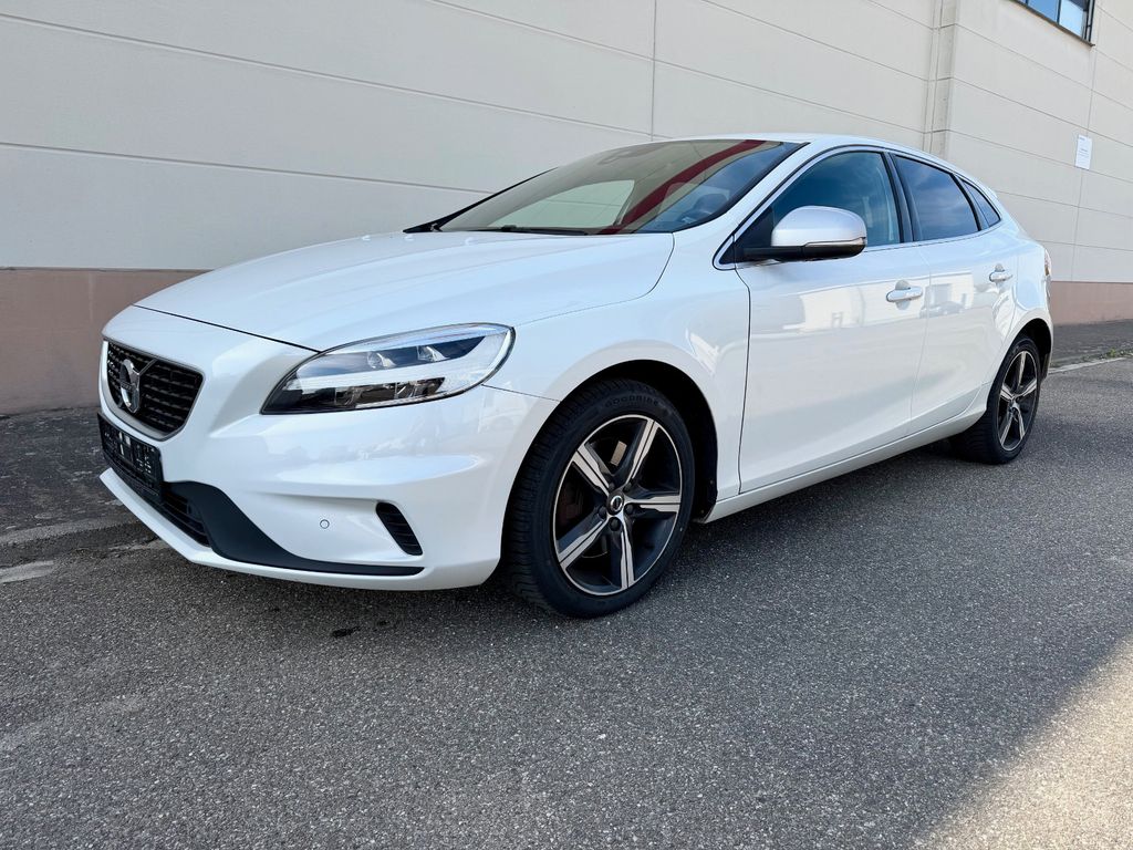 Volvo V40 R-Design Aut. - LED+NAVI+VOLLEDER+BLIS+CAM