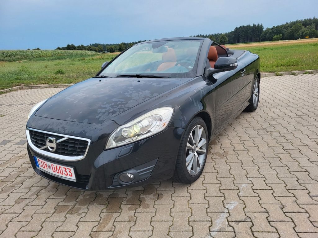 Volvo C70 Cabriolet D3 Summum, Navi
