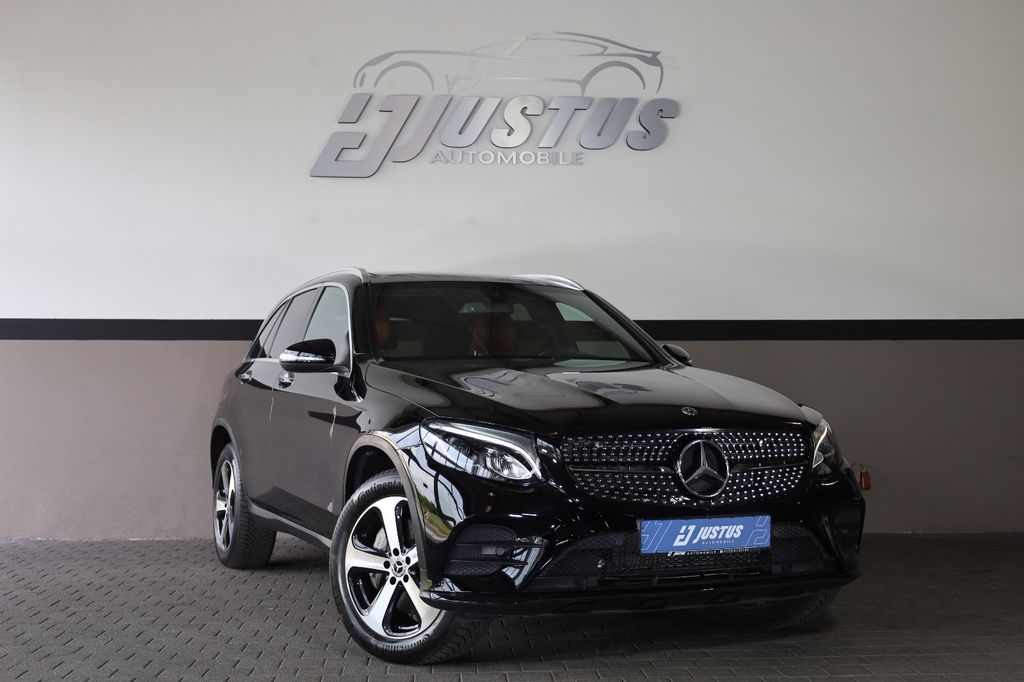 Bild des Angebotes Mercedes-Benz GLC 350 e 4MATIC/BURMESTER/PANO/SHZ/TOTW/RFK/R19