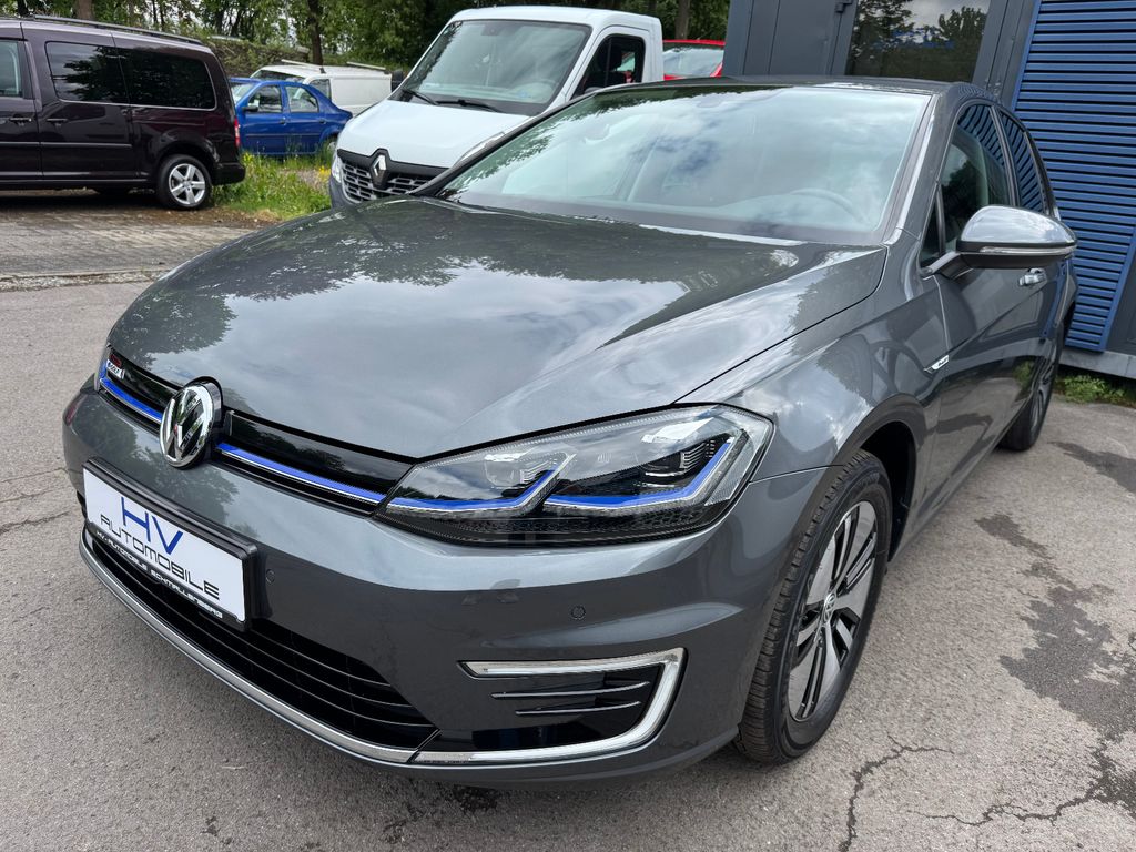 Volkswagen Golf VII Lim. e-Golf-Navi-Kamera-Pdc