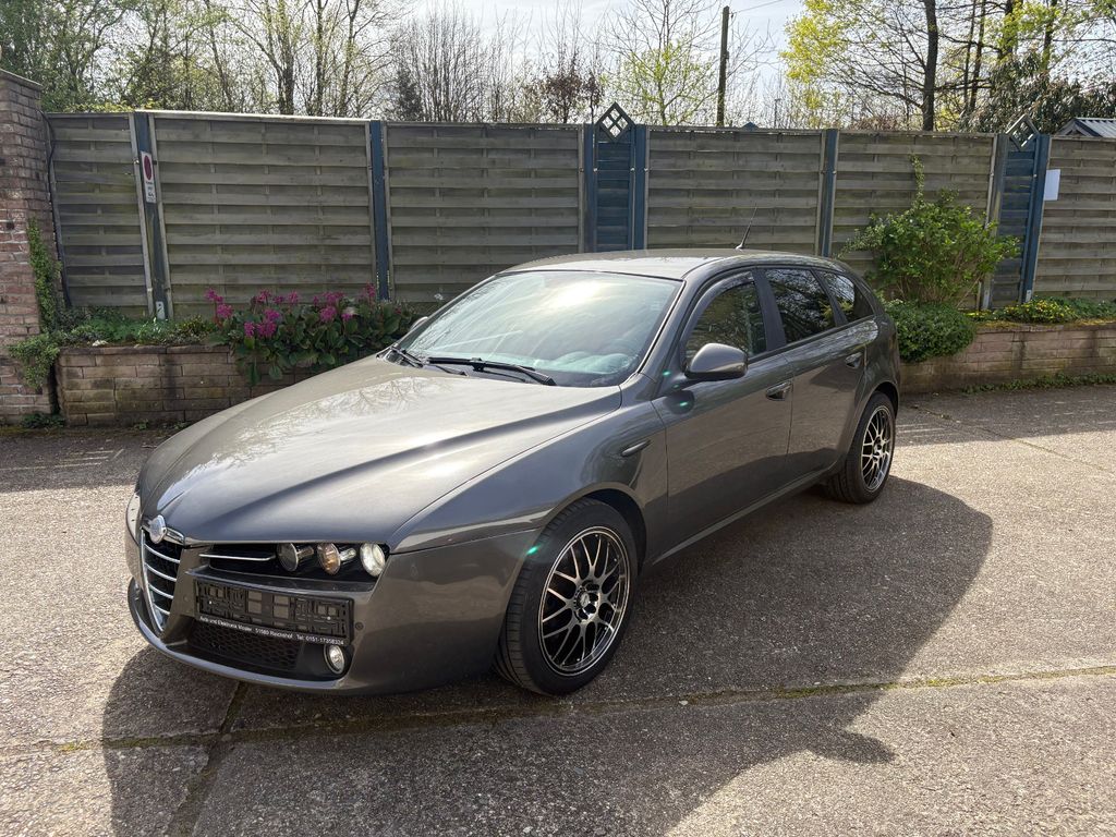 Bild des Angebotes Alfa Romeo ANDERE 159 Sportwagon 1.9 JTDM 16V Distinctive
