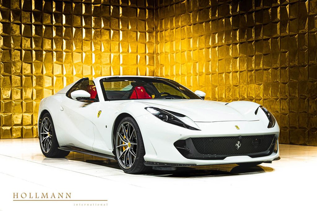 Bild des Angebotes Ferrari 812 GTS + CARBON + LIFT + JBL
