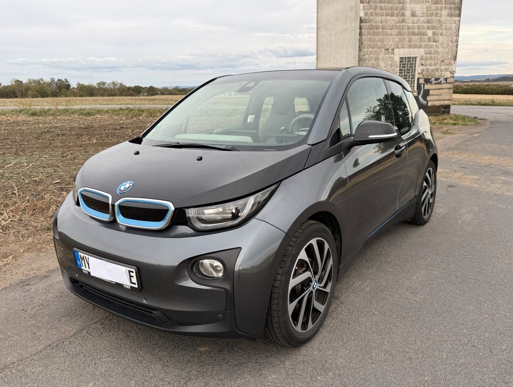 Bild des Angebotes BMW i3 94Ah REX Vollausstattung unfallfrei TÜV 11/27