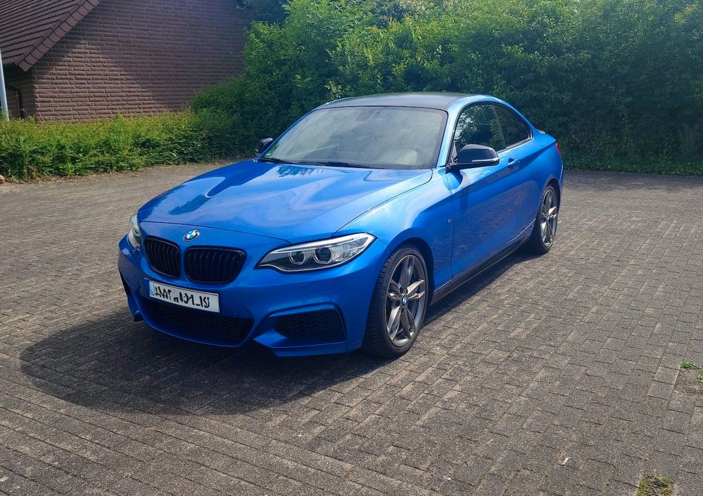 Bild des Angebotes BMW M235i Coupé Großes Navi H&K Performance Auspuff