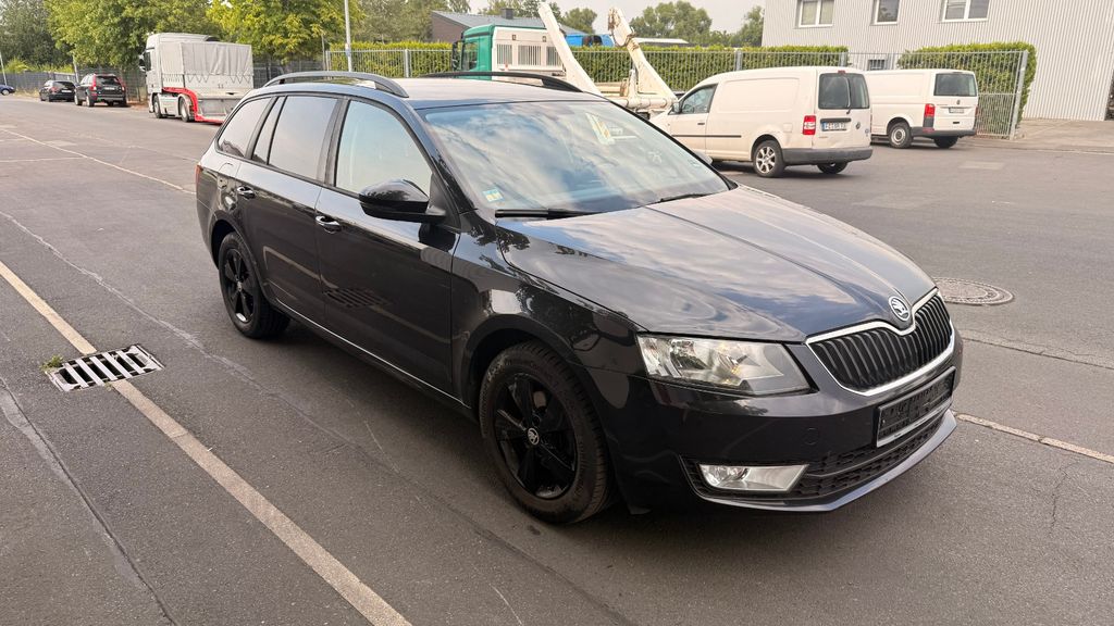 Bild des Angebotes Skoda Octavia Combi Elegance