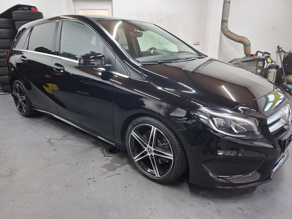 Bild des Angebotes Mercedes-Benz B 220 4Matic,Alcantara,Led,AMG-Paket,Ahk,Pdc,Top