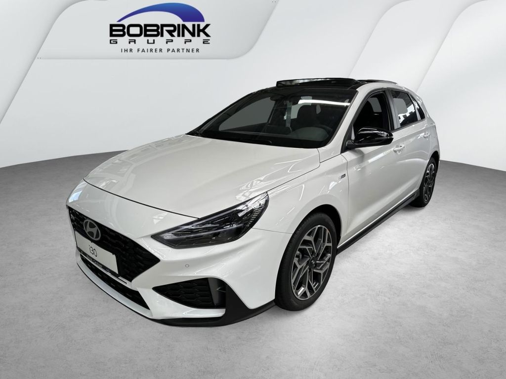 Bild des Angebotes Hyundai i30 N Line 1.6 T-GDI 150PS 7-DCT Panoramadach
