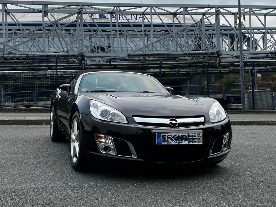 Opel GT 2,0 Turbo,TÜV bis 07.28, Nichtraucherfahrzeug