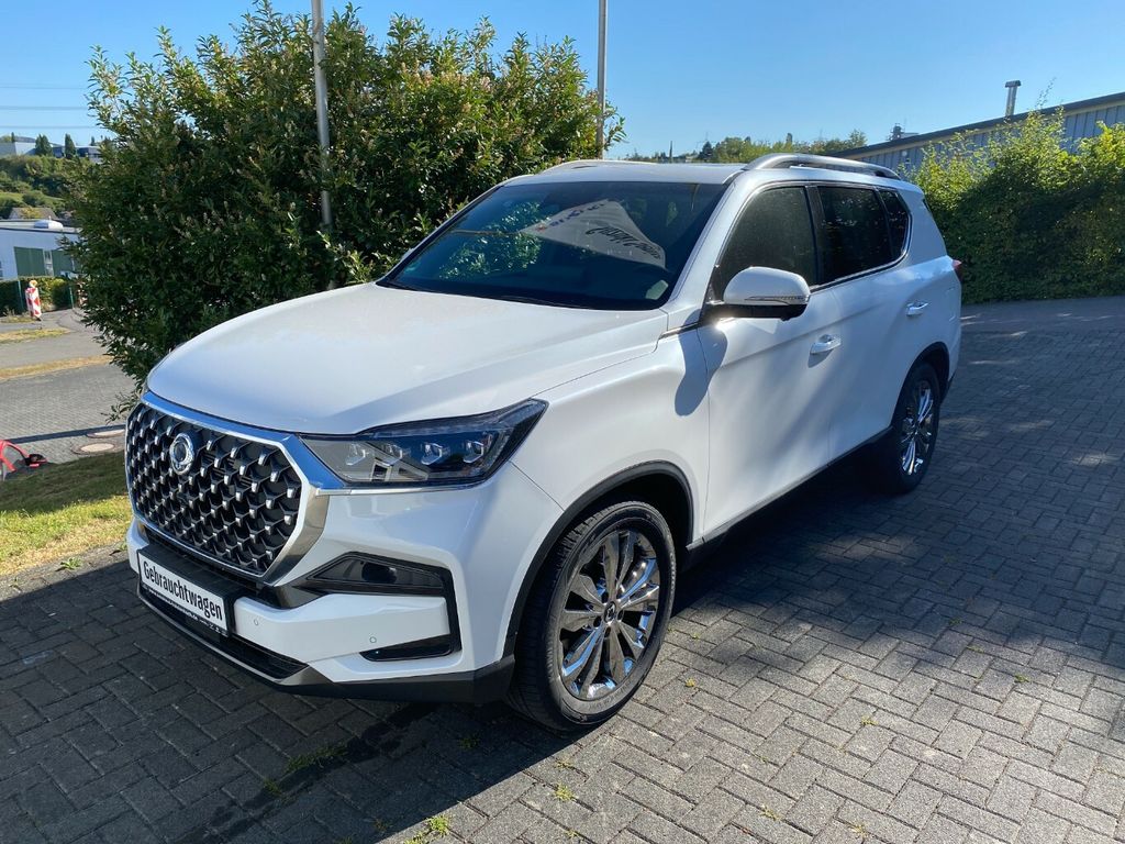Ssangyong REXTON Sapphire 4x4*RFK*AT*SD*NAVI