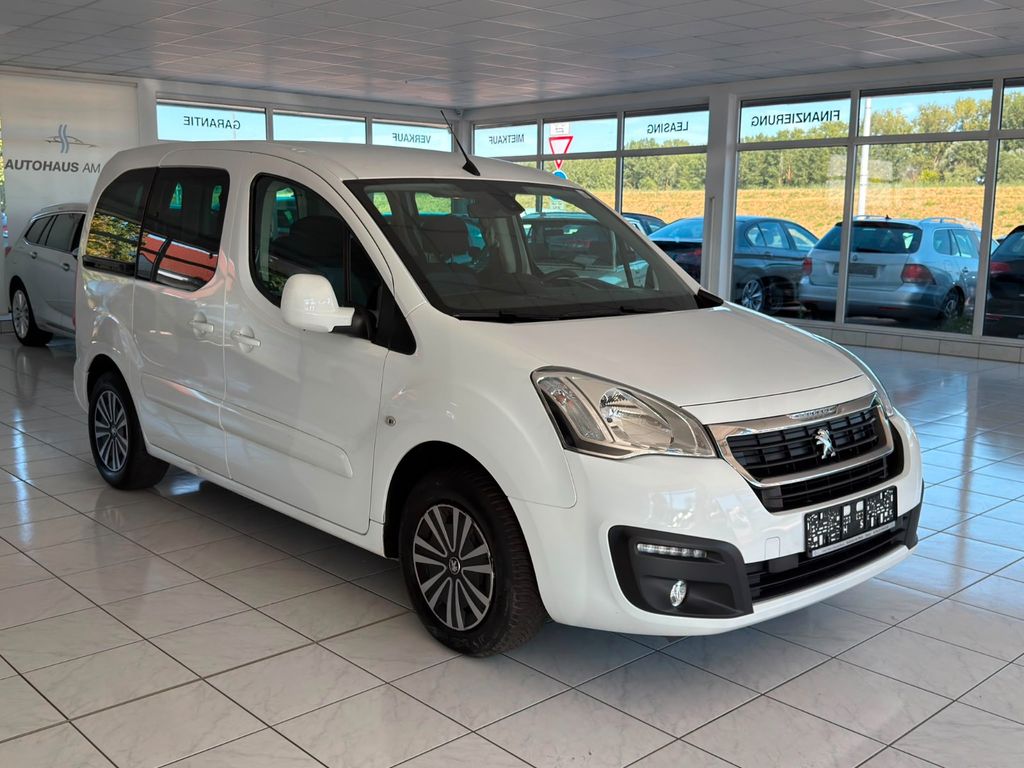Bild des Angebotes Peugeot Partner Tepee Active+Navi+Tempomat+5-Sitzer+AHK