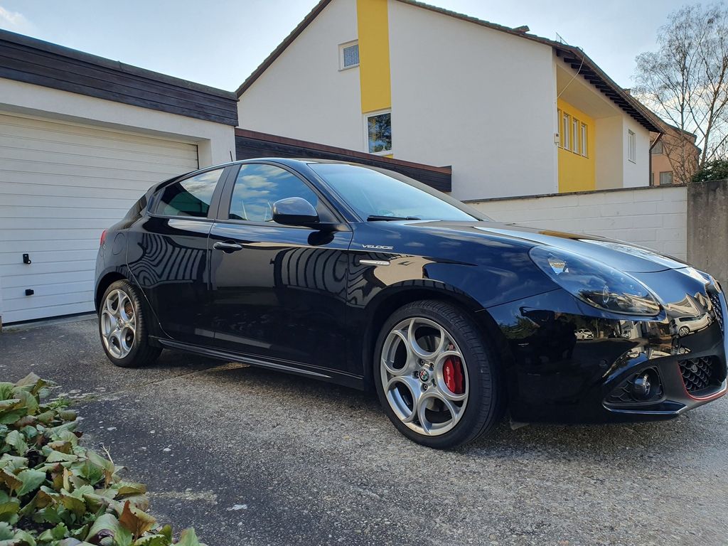 Bild des Angebotes Alfa Romeo Giulietta 1.8 TBi 16V 177 kW TCT Veloce Veloce