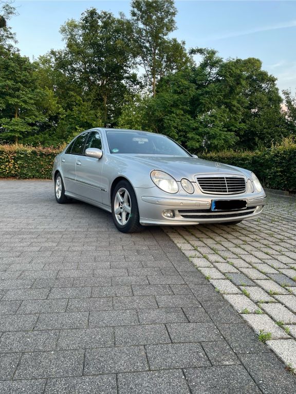 Bild des Angebotes Mercedes-Benz E 280 CDI 2. Hand TÜV NEU