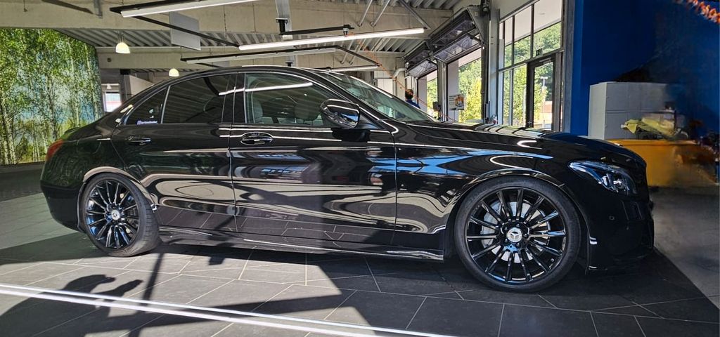 Bild des Angebotes Mercedes-Benz C 250 AMG, Comand, ILS, Burmester, 19Zoll 8fach