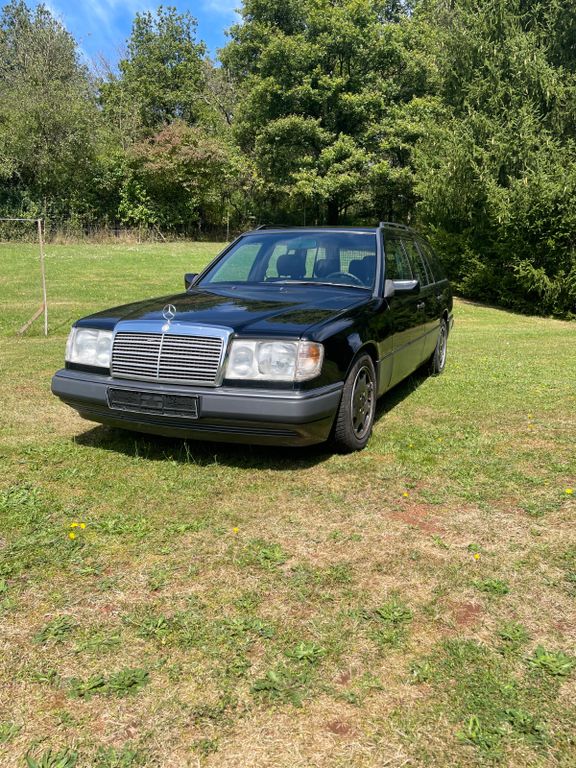 Bild des Angebotes Mercedes-Benz E 320 E 320