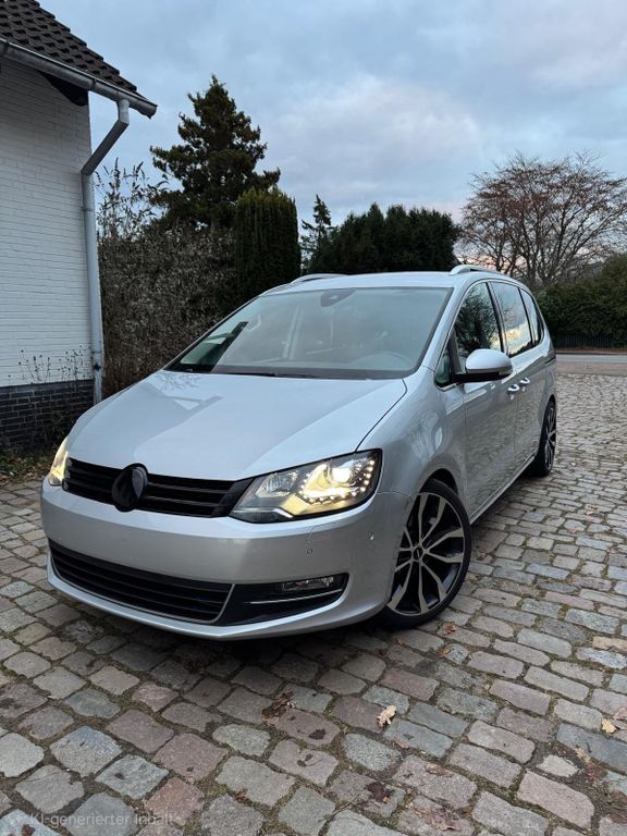 Bild des Angebotes Volkswagen Sharan  Highline | Leder | ACC | AHK | 1. Hand