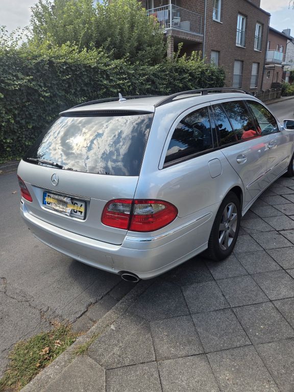Bild des Angebotes Mercedes-Benz E 320 CDI 4MATIC T AVANTGARDE Avantgarde