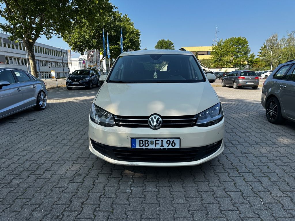 Bild des Angebotes Volkswagen Sharan 2.0 TDI Tüv bis 05.27 MwSt. ausweisbar