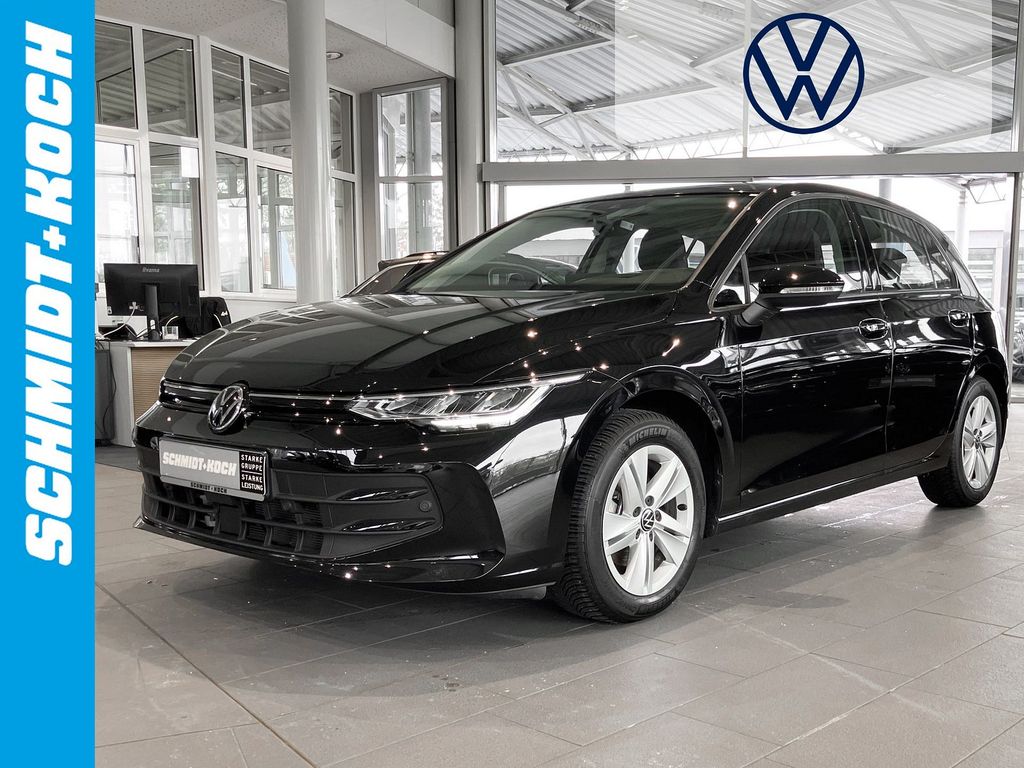 Bild des Angebotes Volkswagen Golf VIII 1.5 eTSI DSG Life LED-Scheinw. PDC DAB
