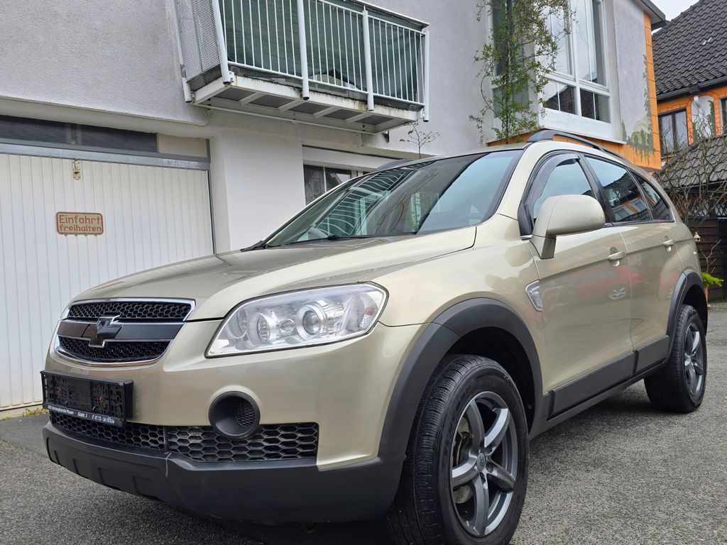 Bild des Angebotes Chevrolet Captiva 2.4 LS 2WD *7 Sitzer