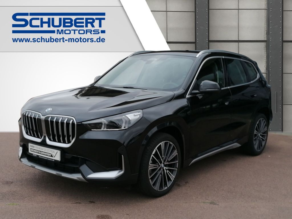 Bild des Angebotes BMW X1 sDrive 18i xLine 20'' Navi Leder SHZ Parking